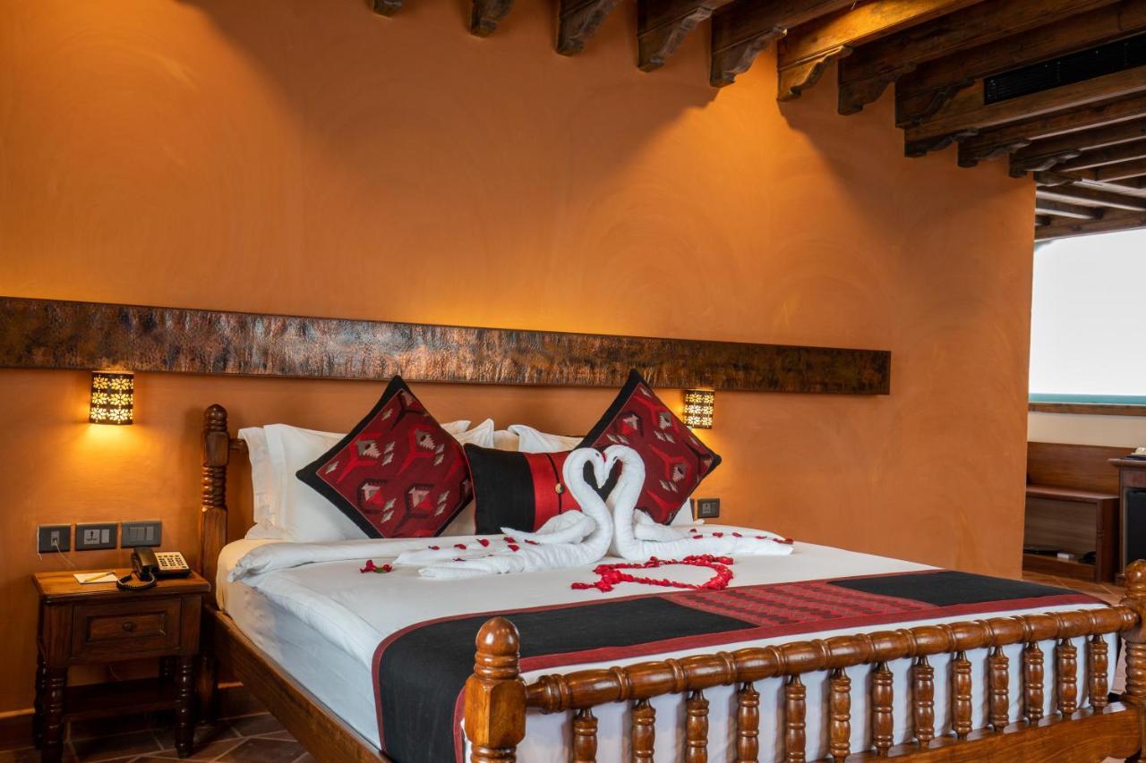 Basera Boutique Hotel Katmandu Eksteriør bilde A bedroom at the resort