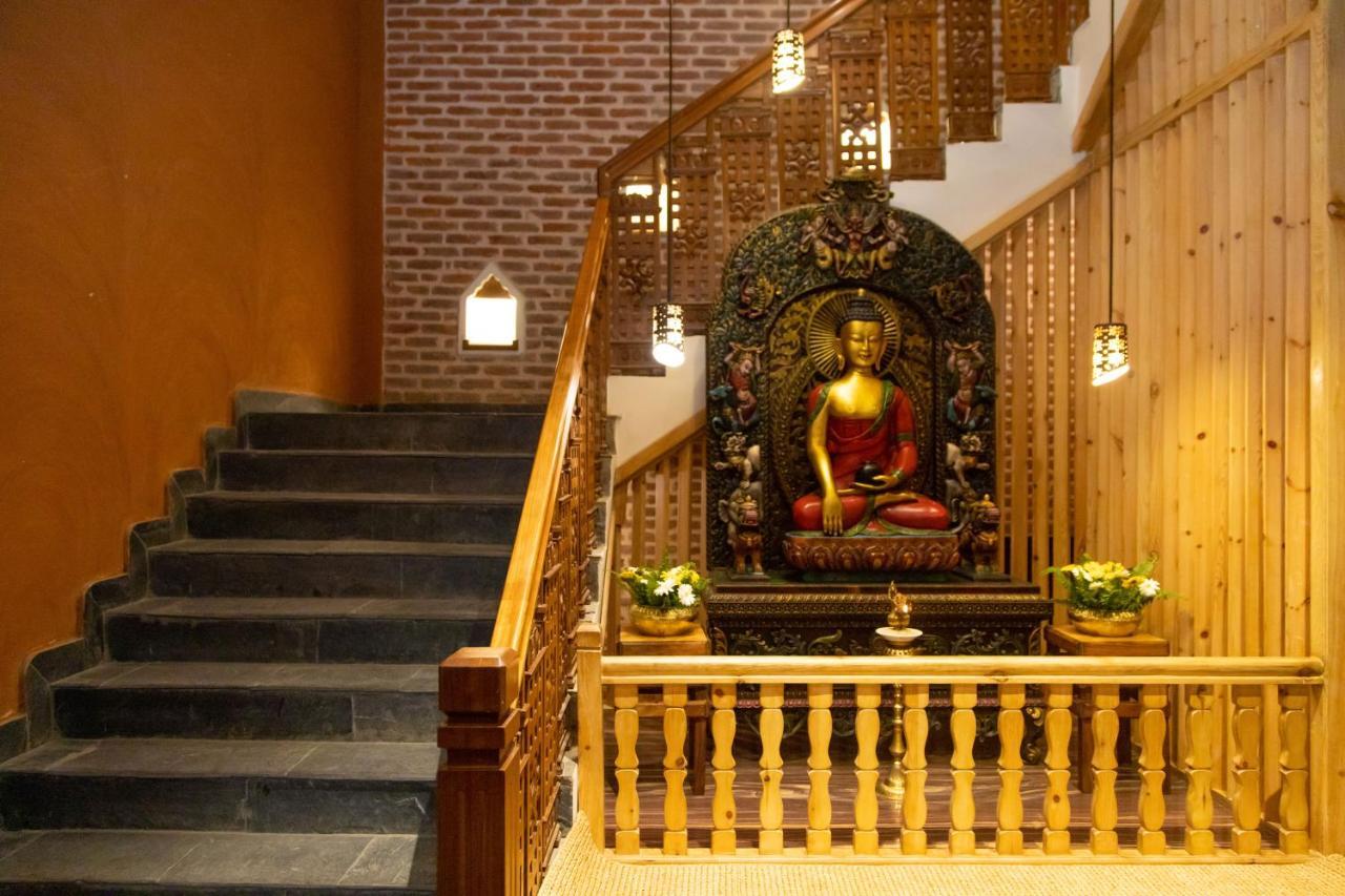 Basera Boutique Hotel Katmandu Eksteriør bilde The Buddha statue at the entrance of the hotel