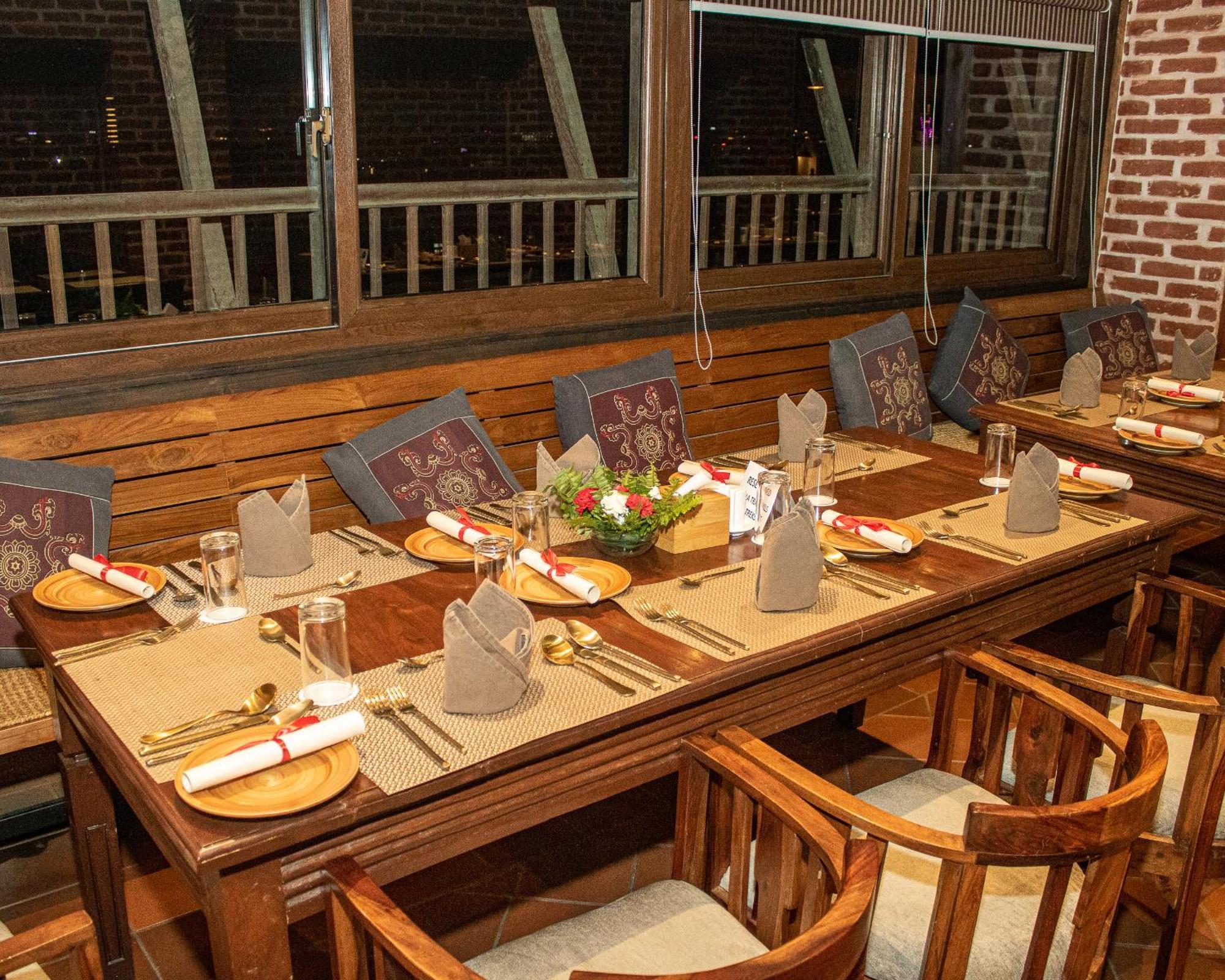 Basera Boutique Hotel Katmandu Eksteriør bilde A restaurant in India